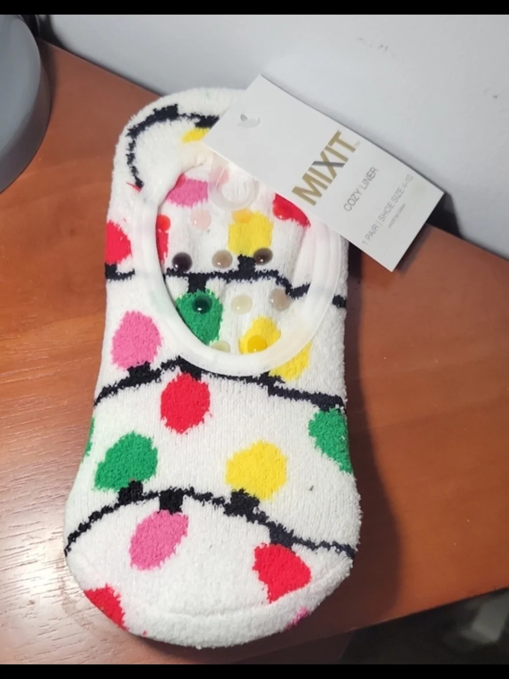 Lot of 7 Mixit Christmas / Holiday Socks